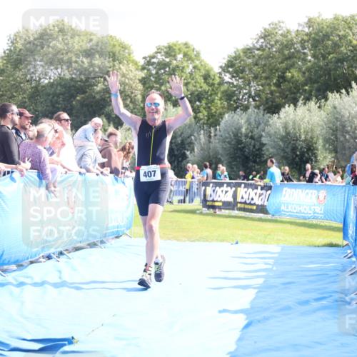 25.08.2024 - Elbe Triathlon Hamburg H.Heesch http://msf.ph/oto/6885937 25.08.2024 11:32:52 Ziel 279, 407 meine-sportfotos.de
