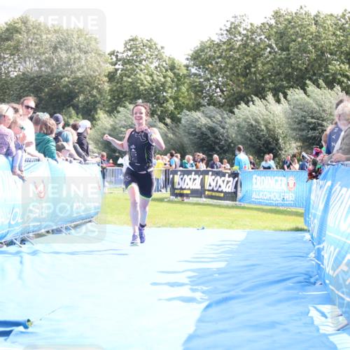25.08.2024 - Elbe Triathlon Hamburg H.Heesch http://msf.ph/oto/6885948 25.08.2024 11:25:45 Ziel 529, 684 meine-sportfotos.de