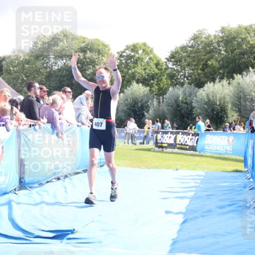 25.08.2024 - Elbe Triathlon Hamburg H.Heesch http://msf.ph/oto/6885950 25.08.2024 11:32:52 Ziel 279, 407 meine-sportfotos.de