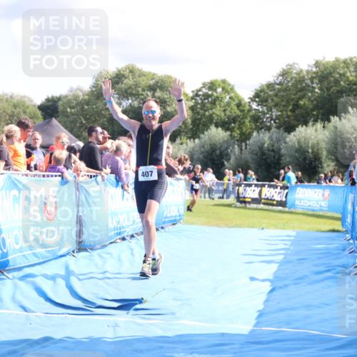 25.08.2024 - Elbe Triathlon Hamburg H.Heesch http://msf.ph/oto/6885960 25.08.2024 11:32:53 Ziel 256, 279, 407 meine-sportfotos.de