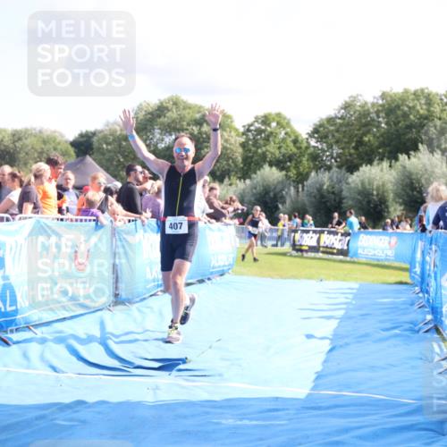 25.08.2024 - Elbe Triathlon Hamburg H.Heesch http://msf.ph/oto/6885966 25.08.2024 11:32:53 Ziel 256, 279, 407 meine-sportfotos.de