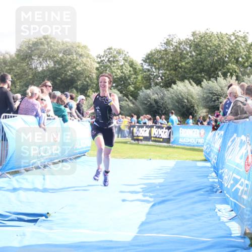 25.08.2024 - Elbe Triathlon Hamburg H.Heesch http://msf.ph/oto/6885971 25.08.2024 11:25:46 Ziel 529 meine-sportfotos.de