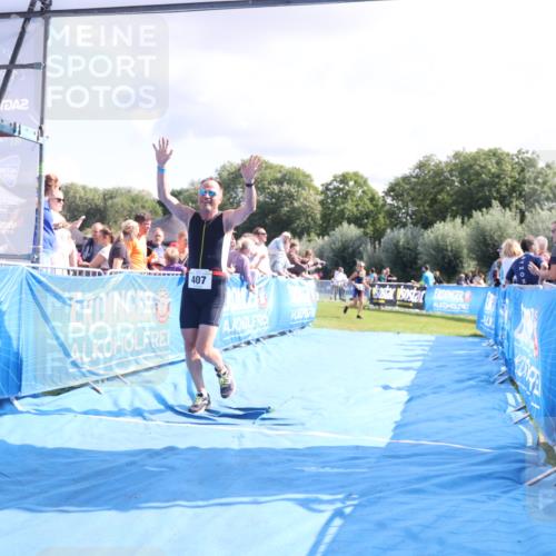 25.08.2024 - Elbe Triathlon Hamburg H.Heesch http://msf.ph/oto/6885982 25.08.2024 11:32:53 Ziel 256, 279, 407 meine-sportfotos.de