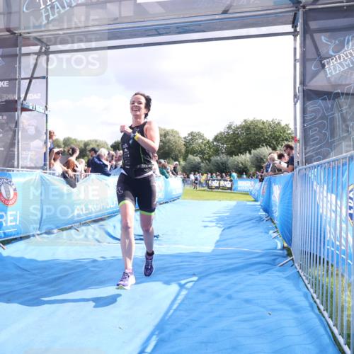 25.08.2024 - Elbe Triathlon Hamburg H.Heesch http://msf.ph/oto/6886028 25.08.2024 11:25:47 Ziel 529 meine-sportfotos.de