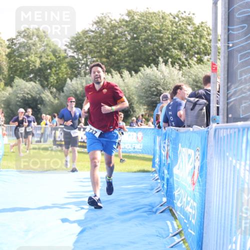 25.08.2024 - Elbe Triathlon Hamburg H.Heesch http://msf.ph/oto/6886033 25.08.2024 11:33:06 Ziel 256, 708, 737, 763 meine-sportfotos.de
