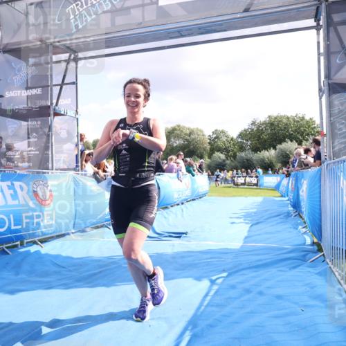 25.08.2024 - Elbe Triathlon Hamburg H.Heesch http://msf.ph/oto/6886040 25.08.2024 11:25:48 Ziel 529, 584, 621 meine-sportfotos.de
