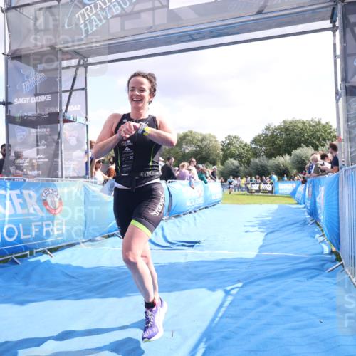 25.08.2024 - Elbe Triathlon Hamburg H.Heesch http://msf.ph/oto/6886042 25.08.2024 11:25:48 Ziel 529, 584, 621 meine-sportfotos.de