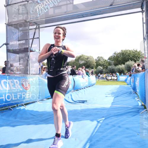 25.08.2024 - Elbe Triathlon Hamburg H.Heesch http://msf.ph/oto/6886044 25.08.2024 11:25:48 Ziel 529, 584, 621 meine-sportfotos.de
