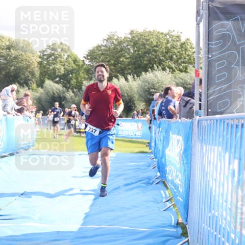 25.08.2024 - Elbe Triathlon Hamburg H.Heesch http://msf.ph/oto/6886050 25.08.2024 11:33:06 Ziel 256, 708, 737, 763 meine-sportfotos.de
