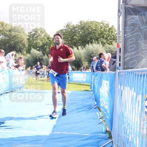 25.08.2024 - Elbe Triathlon Hamburg H.Heesch http://msf.ph/oto/6886056 25.08.2024 11:33:07 Ziel 256, 708, 737, 763 meine-sportfotos.de