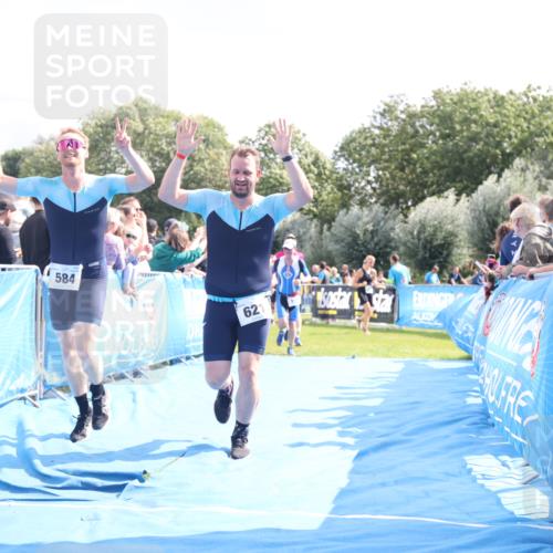 25.08.2024 - Elbe Triathlon Hamburg H.Heesch http://msf.ph/oto/6886072 25.08.2024 11:25:56 Ziel 175, 281, 409, 584, 596, 621, 694 meine-sportfotos.de