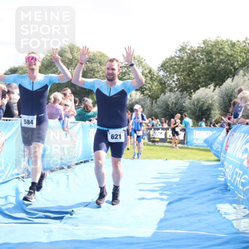 25.08.2024 - Elbe Triathlon Hamburg H.Heesch http://msf.ph/oto/6886076 25.08.2024 11:25:56 Ziel 175, 281, 409, 584, 596, 621, 694 meine-sportfotos.de
