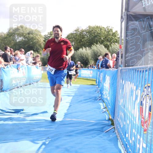 25.08.2024 - Elbe Triathlon Hamburg H.Heesch http://msf.ph/oto/6886077 25.08.2024 11:33:07 Ziel 256, 708, 737, 763 meine-sportfotos.de