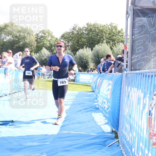 25.08.2024 - Elbe Triathlon Hamburg H.Heesch http://msf.ph/oto/6886099 25.08.2024 11:33:10 Ziel 708, 737, 763 meine-sportfotos.de