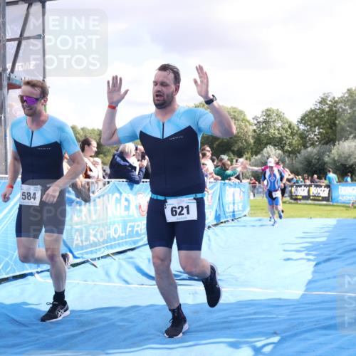 25.08.2024 - Elbe Triathlon Hamburg H.Heesch http://msf.ph/oto/6886113 25.08.2024 11:25:57 Ziel 175, 281, 409, 584, 596, 621, 694 meine-sportfotos.de