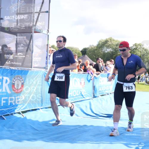 25.08.2024 - Elbe Triathlon Hamburg H.Heesch http://msf.ph/oto/6886128 25.08.2024 11:33:12 Ziel 574, 708, 729, 737, 763 meine-sportfotos.de