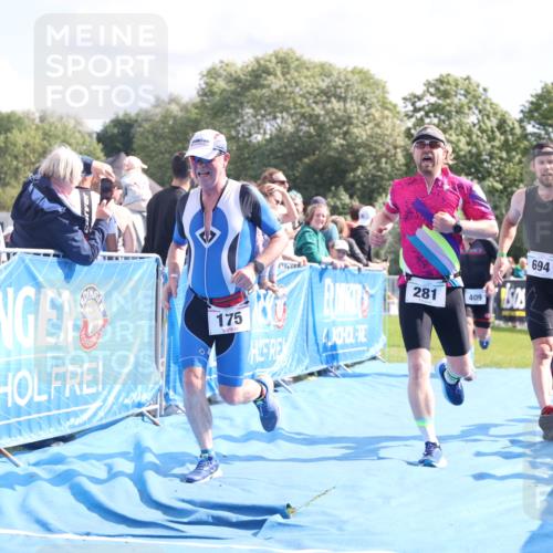 25.08.2024 - Elbe Triathlon Hamburg H.Heesch http://msf.ph/oto/6886136 25.08.2024 11:25:59 Ziel 175, 281, 409, 584, 596, 621, 694 meine-sportfotos.de