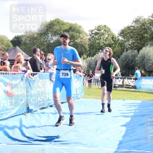 25.08.2024 - Elbe Triathlon Hamburg H.Heesch http://msf.ph/oto/6886139 25.08.2024 11:33:18 Ziel 141, 574, 708, 729, 763, 771, 783 meine-sportfotos.de