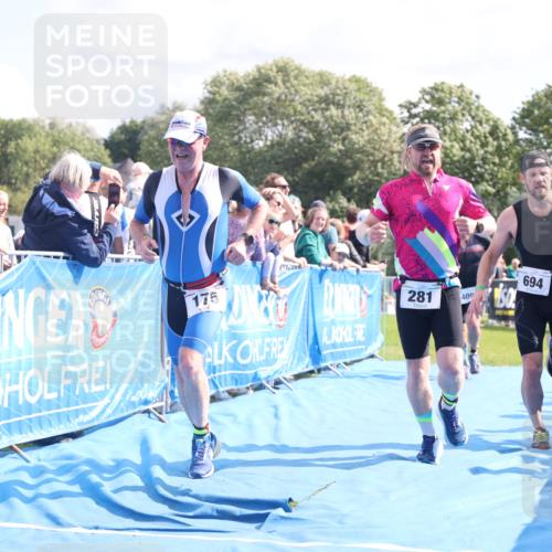 25.08.2024 - Elbe Triathlon Hamburg H.Heesch http://msf.ph/oto/6886142 25.08.2024 11:25:59 Ziel 175, 281, 409, 584, 596, 621, 694 meine-sportfotos.de