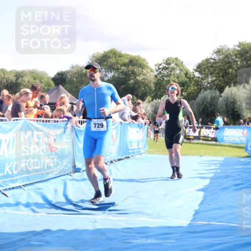 25.08.2024 - Elbe Triathlon Hamburg H.Heesch http://msf.ph/oto/6886151 25.08.2024 11:33:19 Ziel 141, 574, 708, 729, 763, 771, 783 meine-sportfotos.de