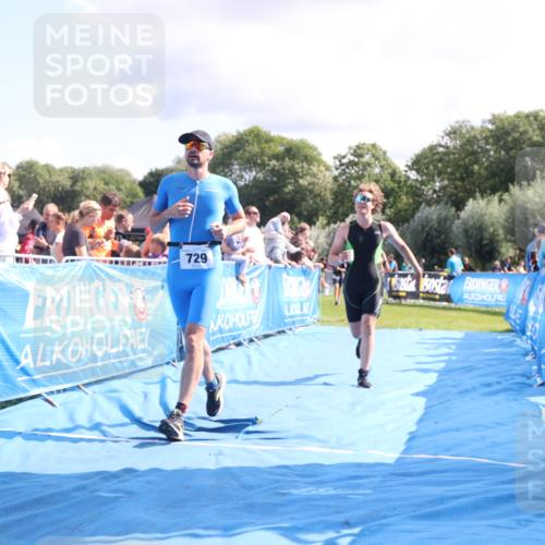 25.08.2024 - Elbe Triathlon Hamburg H.Heesch http://msf.ph/oto/6886157 25.08.2024 11:33:19 Ziel 141, 574, 708, 729, 763, 771, 783 meine-sportfotos.de