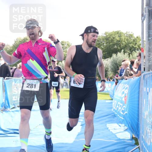25.08.2024 - Elbe Triathlon Hamburg H.Heesch http://msf.ph/oto/6886168 25.08.2024 11:26:00 Ziel 175, 281, 409, 584, 596, 621, 694 meine-sportfotos.de