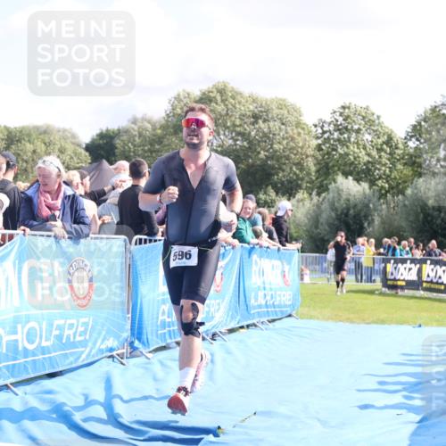 25.08.2024 - Elbe Triathlon Hamburg H.Heesch http://msf.ph/oto/6886193 25.08.2024 11:26:03 Ziel 175, 281, 409, 584, 596, 621, 694 meine-sportfotos.de