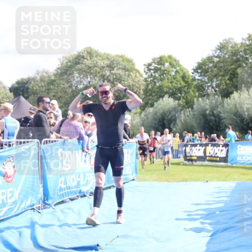 25.08.2024 - Elbe Triathlon Hamburg H.Heesch http://msf.ph/oto/6886255 25.08.2024 11:26:15 Ziel 265, 406, 451, 754 meine-sportfotos.de