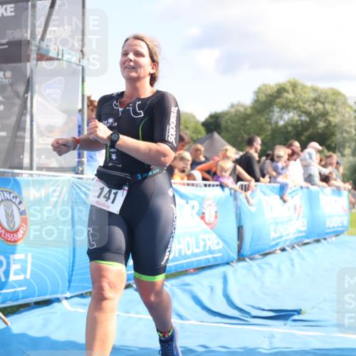 25.08.2024 - Elbe Triathlon Hamburg H.Heesch http://msf.ph/oto/6886260 25.08.2024 11:33:27 Ziel 141, 574, 771, 783 meine-sportfotos.de