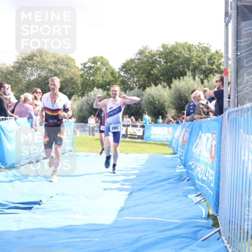 25.08.2024 - Elbe Triathlon Hamburg H.Heesch http://msf.ph/oto/6886296 25.08.2024 11:26:20 Ziel 265, 406, 451, 754 meine-sportfotos.de