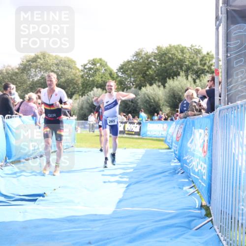 25.08.2024 - Elbe Triathlon Hamburg H.Heesch http://msf.ph/oto/6886300 25.08.2024 11:26:20 Ziel 265, 406, 451, 754 meine-sportfotos.de