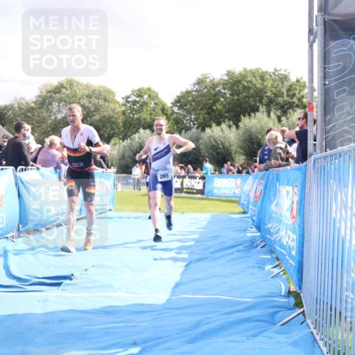 25.08.2024 - Elbe Triathlon Hamburg H.Heesch http://msf.ph/oto/6886302 25.08.2024 11:26:20 Ziel 265, 406, 451, 754 meine-sportfotos.de