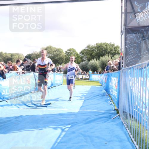25.08.2024 - Elbe Triathlon Hamburg H.Heesch http://msf.ph/oto/6886321 25.08.2024 11:26:21 Ziel 265, 406, 451, 601, 723, 754 meine-sportfotos.de