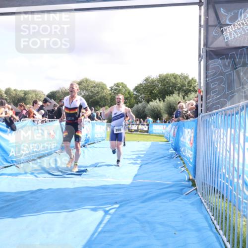 25.08.2024 - Elbe Triathlon Hamburg H.Heesch http://msf.ph/oto/6886323 25.08.2024 11:26:21 Ziel 265, 406, 451, 601, 723, 754 meine-sportfotos.de