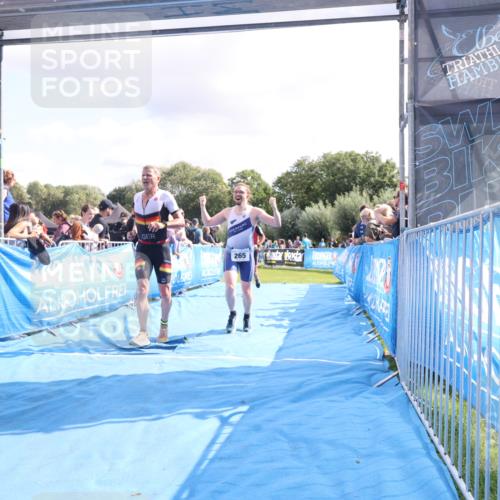 25.08.2024 - Elbe Triathlon Hamburg H.Heesch http://msf.ph/oto/6886327 25.08.2024 11:26:21 Ziel 265, 406, 451, 601, 723, 754 meine-sportfotos.de