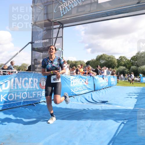 25.08.2024 - Elbe Triathlon Hamburg H.Heesch http://msf.ph/oto/6886345 25.08.2024 11:33:46 Ziel 485, 692 meine-sportfotos.de