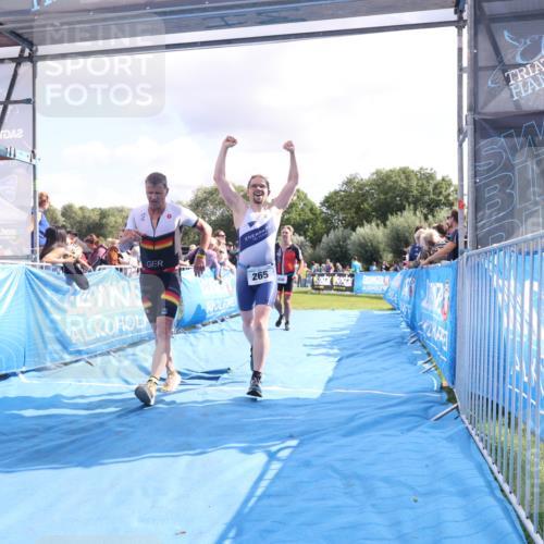 25.08.2024 - Elbe Triathlon Hamburg H.Heesch http://msf.ph/oto/6886346 25.08.2024 11:26:21 Ziel 265, 406, 451, 601, 723, 754 meine-sportfotos.de
