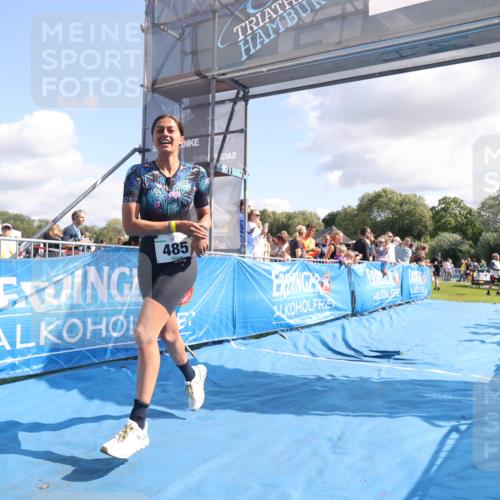 25.08.2024 - Elbe Triathlon Hamburg H.Heesch http://msf.ph/oto/6886351 25.08.2024 11:33:46 Ziel 485, 692 meine-sportfotos.de