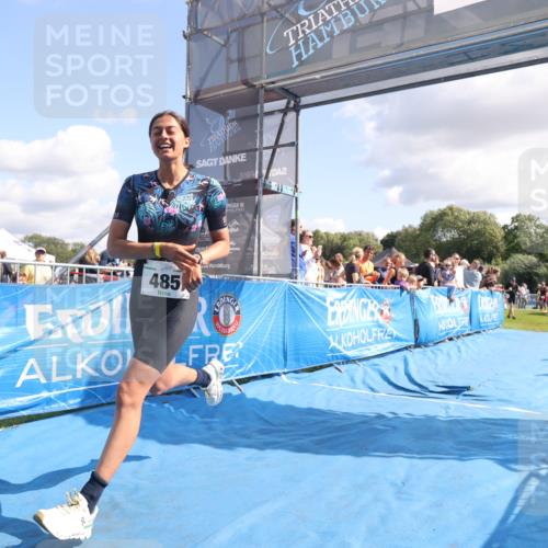 25.08.2024 - Elbe Triathlon Hamburg H.Heesch http://msf.ph/oto/6886355 25.08.2024 11:33:46 Ziel 485, 692 meine-sportfotos.de