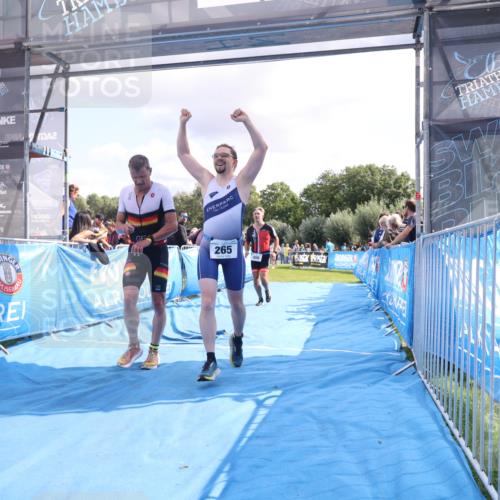 25.08.2024 - Elbe Triathlon Hamburg H.Heesch http://msf.ph/oto/6886360 25.08.2024 11:26:22 Ziel 265, 406, 451, 601, 723, 754 meine-sportfotos.de