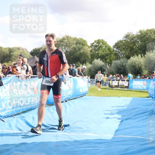 25.08.2024 - Elbe Triathlon Hamburg H.Heesch http://msf.ph/oto/6886374 25.08.2024 11:26:23 Ziel 265, 406, 451, 601, 723, 754 meine-sportfotos.de