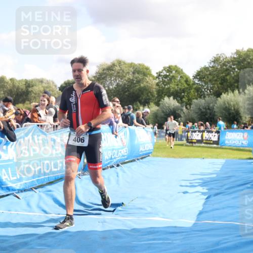 25.08.2024 - Elbe Triathlon Hamburg H.Heesch http://msf.ph/oto/6886378 25.08.2024 11:26:23 Ziel 265, 406, 451, 601, 723, 754 meine-sportfotos.de