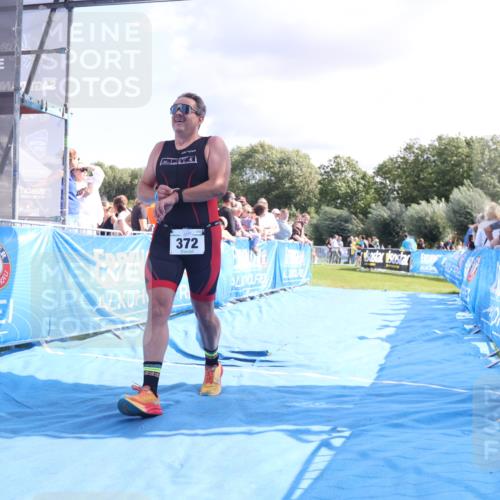25.08.2024 - Elbe Triathlon Hamburg H.Heesch http://msf.ph/oto/6886388 25.08.2024 11:33:57 Ziel 372, 670 meine-sportfotos.de