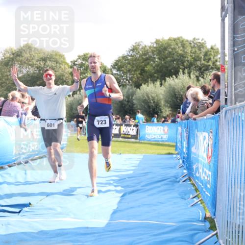 25.08.2024 - Elbe Triathlon Hamburg H.Heesch http://msf.ph/oto/6886403 25.08.2024 11:26:28 Ziel 265, 406, 451, 601, 723, 1846 meine-sportfotos.de
