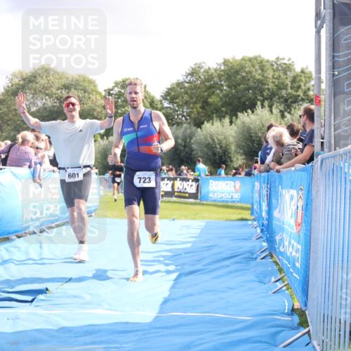 25.08.2024 - Elbe Triathlon Hamburg H.Heesch http://msf.ph/oto/6886405 25.08.2024 11:26:28 Ziel 265, 406, 451, 601, 723, 1846 meine-sportfotos.de
