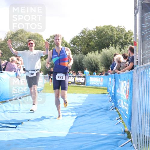 25.08.2024 - Elbe Triathlon Hamburg H.Heesch http://msf.ph/oto/6886407 25.08.2024 11:26:28 Ziel 265, 406, 451, 601, 723, 1846 meine-sportfotos.de