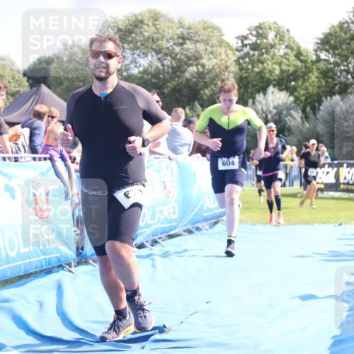 25.08.2024 - Elbe Triathlon Hamburg H.Heesch http://msf.ph/oto/6886410 25.08.2024 11:34:05 Ziel 545, 604, 670, 772 meine-sportfotos.de