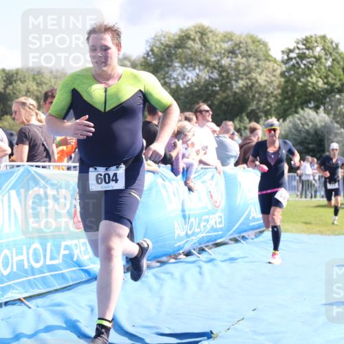 25.08.2024 - Elbe Triathlon Hamburg H.Heesch http://msf.ph/oto/6886437 25.08.2024 11:34:07 Ziel 545, 604, 670, 772 meine-sportfotos.de