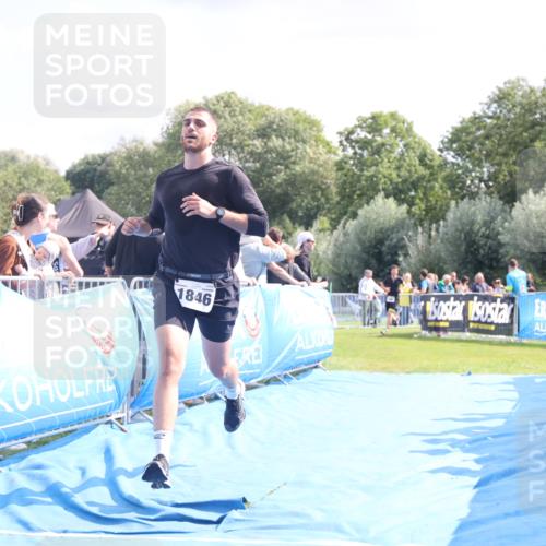 25.08.2024 - Elbe Triathlon Hamburg H.Heesch http://msf.ph/oto/6886438 25.08.2024 11:26:33 Ziel 601, 680, 723, 1846 meine-sportfotos.de
