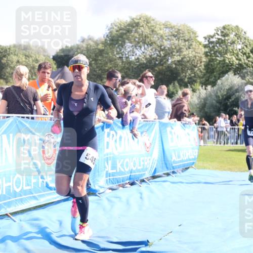25.08.2024 - Elbe Triathlon Hamburg H.Heesch http://msf.ph/oto/6886450 25.08.2024 11:34:08 Ziel 545, 604, 670, 772 meine-sportfotos.de